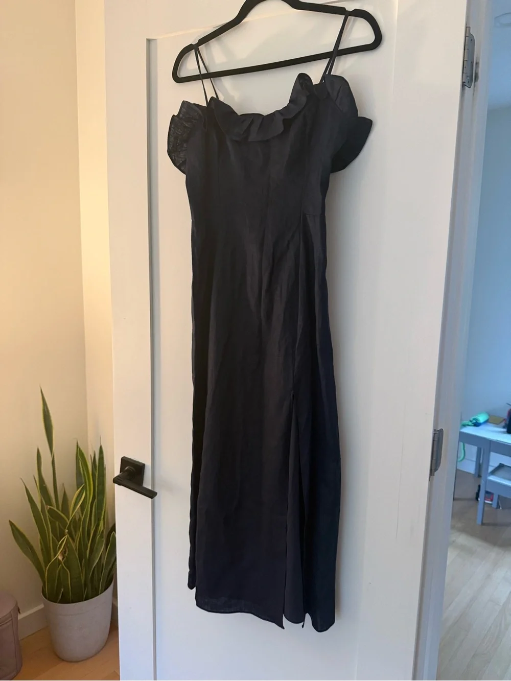 Aritzia linen midi